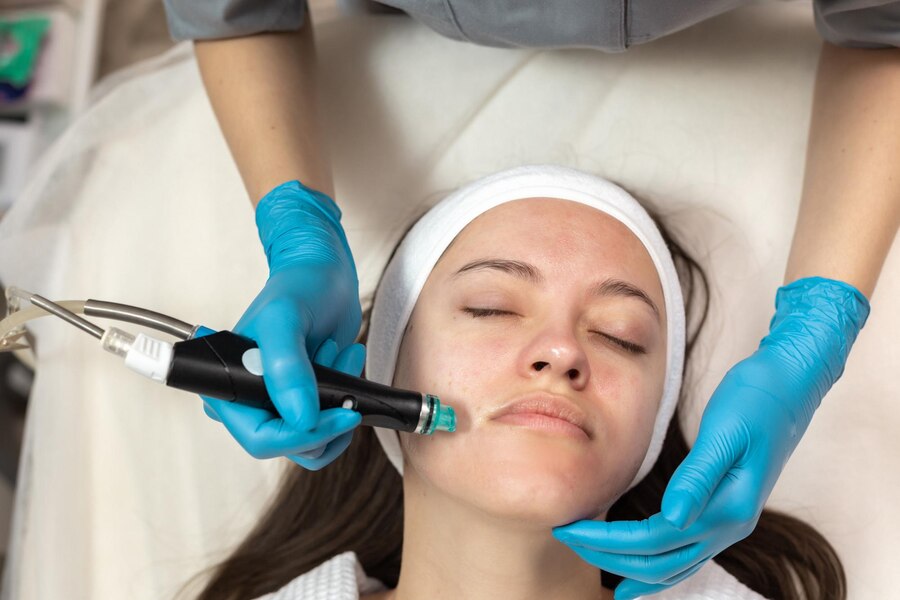 vogue signature hydrafacial